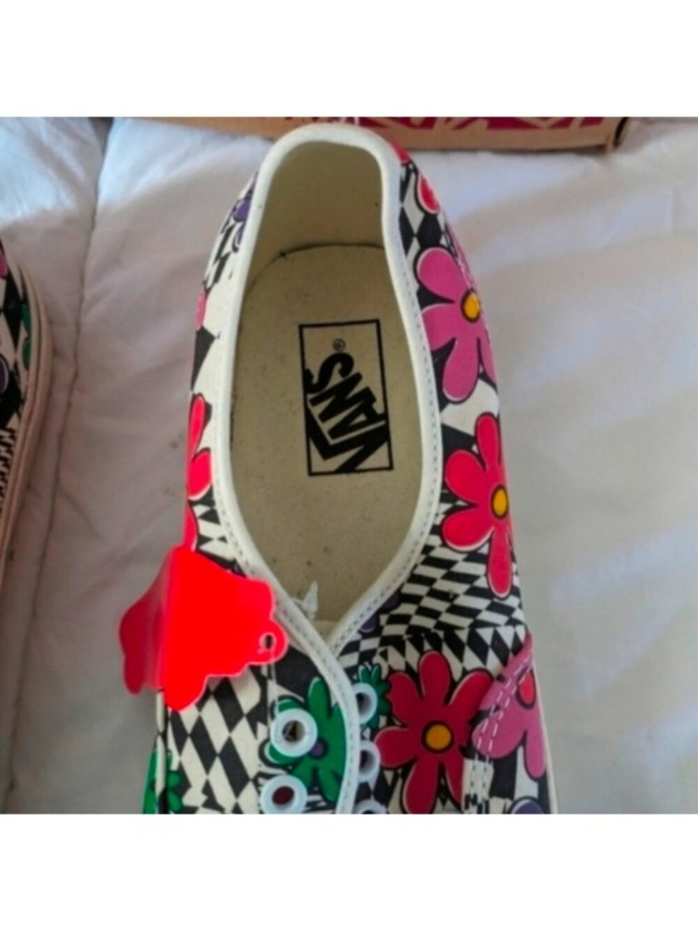 Vans Authentic Men 11.5 Printed Floral Checker Classic Canvas Retro Print 0826 - Picture 5 of 8